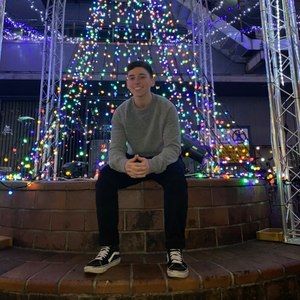 Meet your Posher, Ej